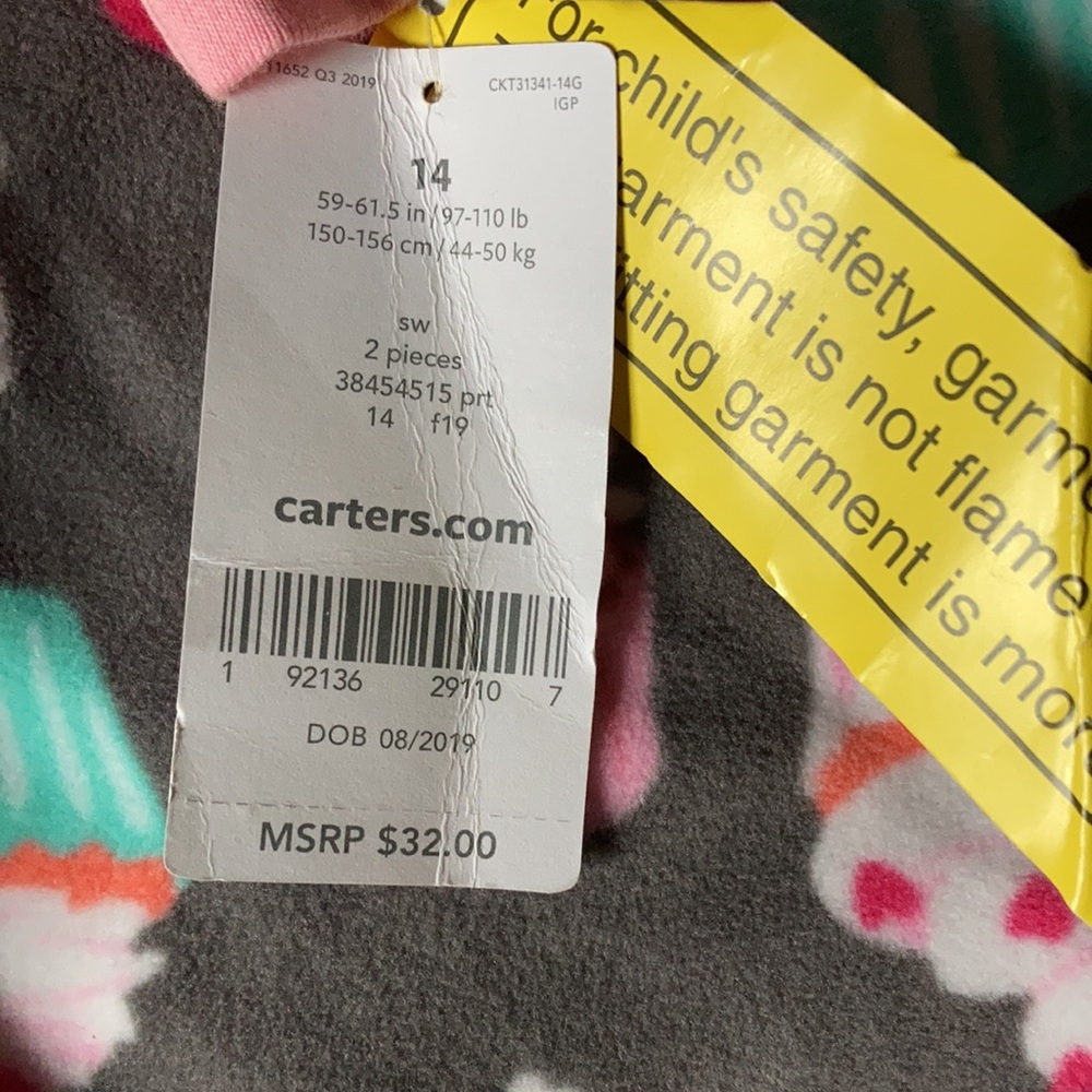 Carters Cupcake 🧁 PJs - Picture 5 of 5